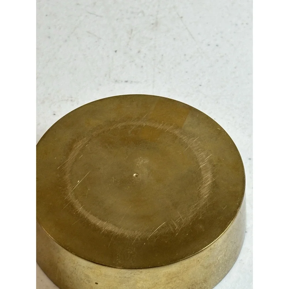 Brass Round Trinket Box Apple On Lid‎ Vintage Jewelry Valuable Storage 3